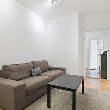 Homestay Sinsen - Private Oslo